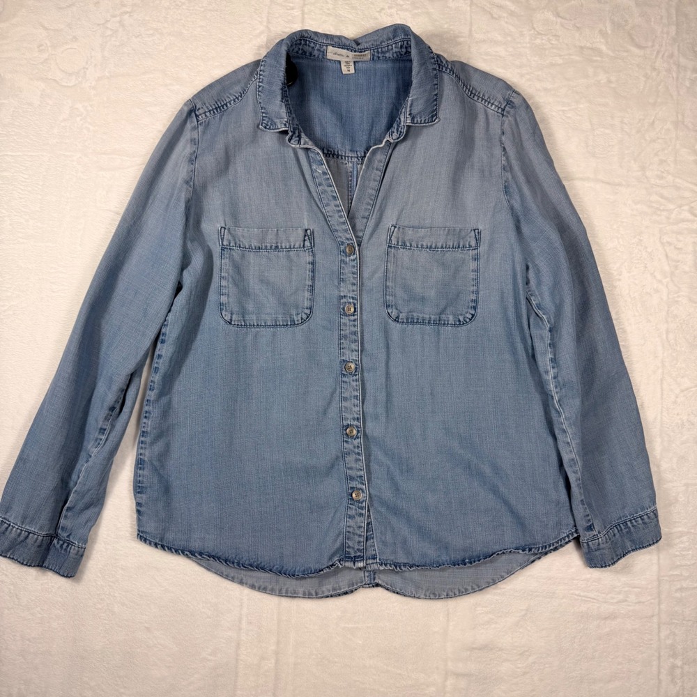 Cloth & Stone Light Wash Tencel Lyocell Button Down Shirt Size M